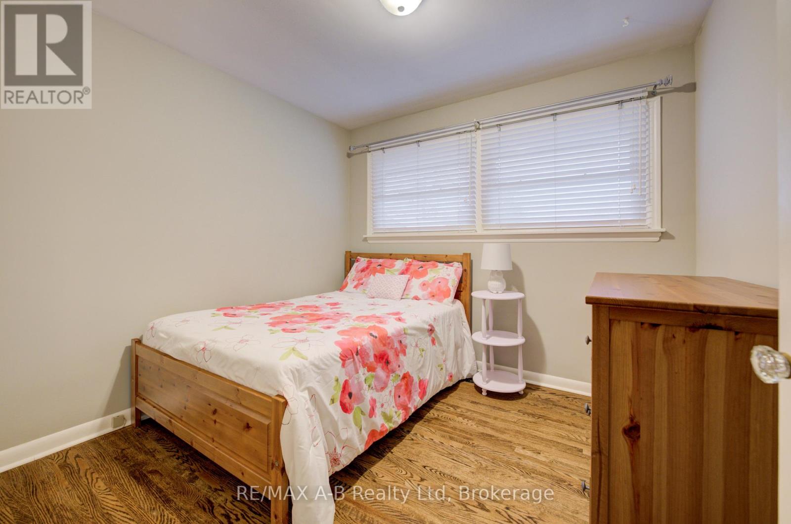 30 Arthur Street, Stratford, Ontario  N5A 6E3 - Photo 17 - X12883474