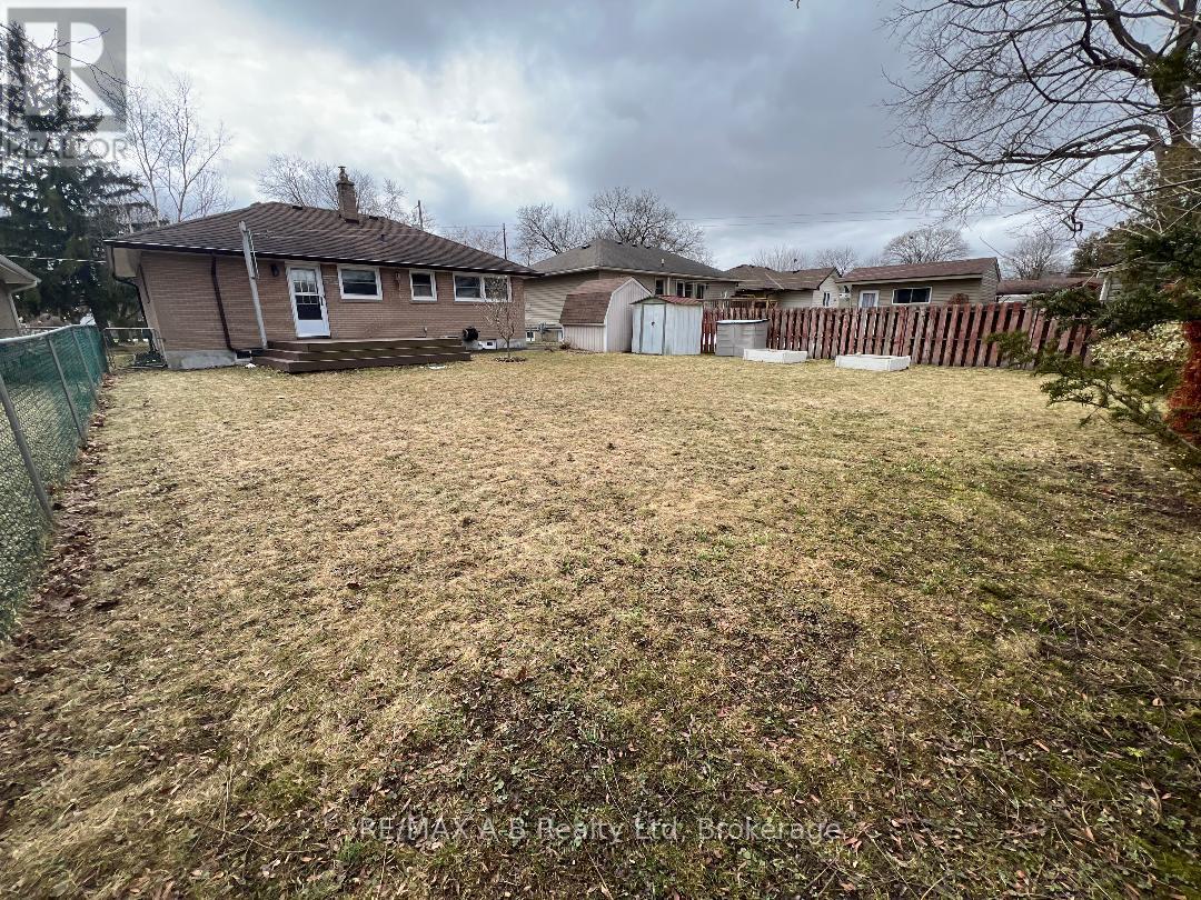 30 Arthur Street, Stratford, Ontario  N5A 6E3 - Photo 32 - X12883474