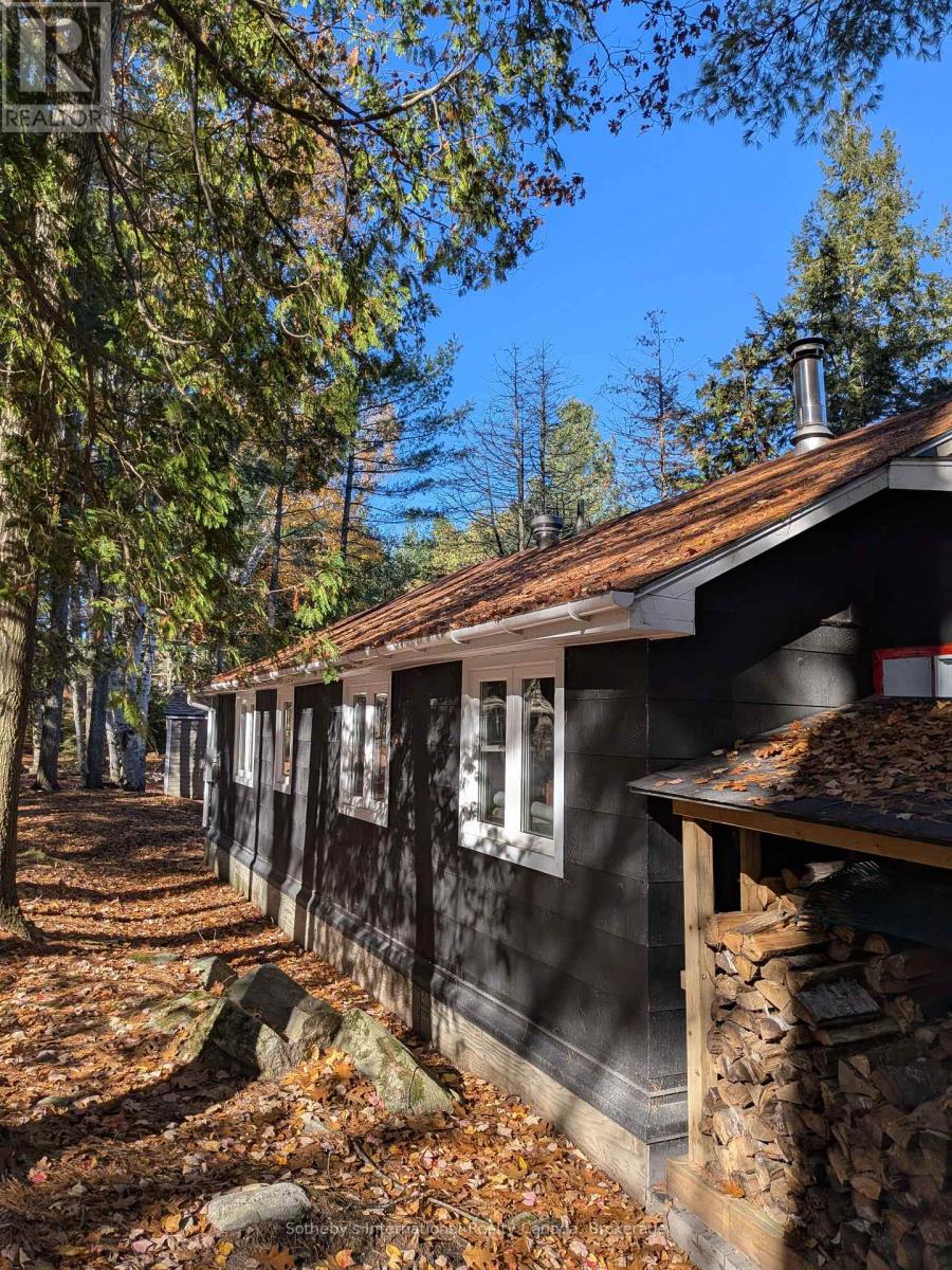 1063 Whiteside Road, Muskoka Lakes (Medora), Ontario  P0B 1J0 - Photo 4 - X12513662