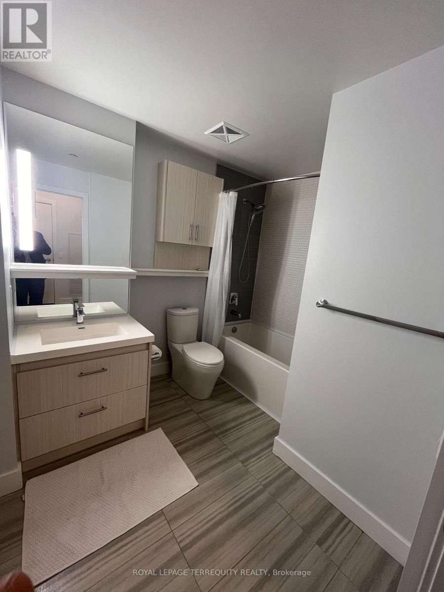 510 - 128 Fairview Mall Drive, Toronto, Ontario  M2J 0E8 - Photo 10 - C12886038