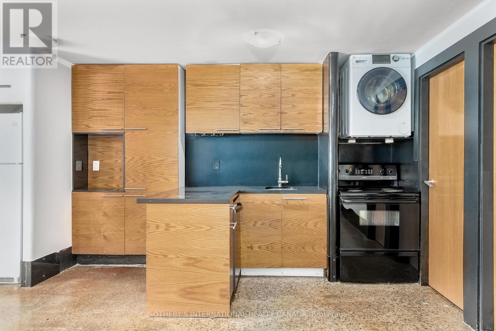 Lower - 62 Summerhill Gardens, Toronto, Ontario  M4T 1B4 - Photo 13 - C12788114