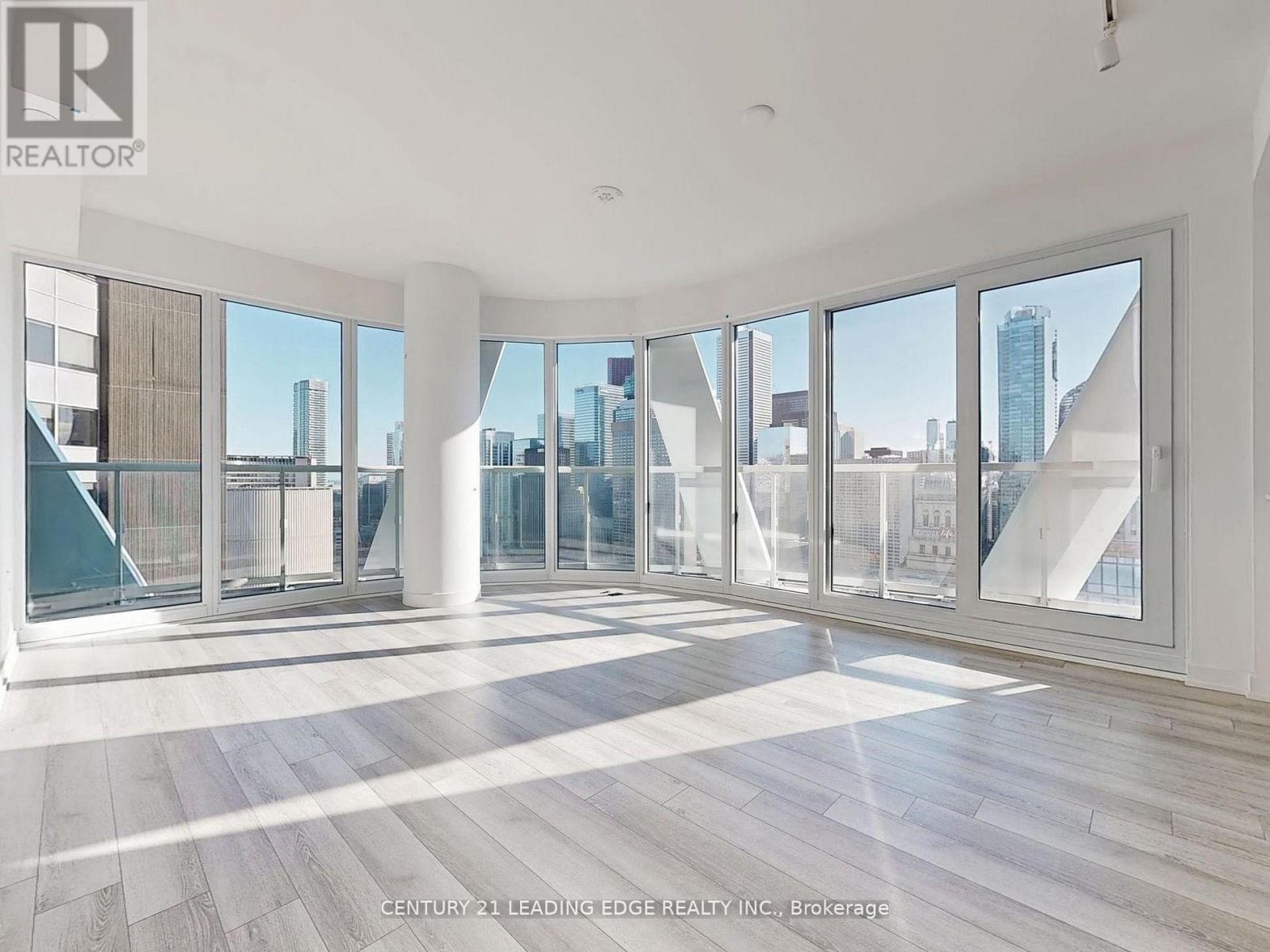 2614 - 230 Simcoe Street, Toronto (Kensington-Chinatown), Ontario  M5T 0G7 - Photo 3 - C12861750