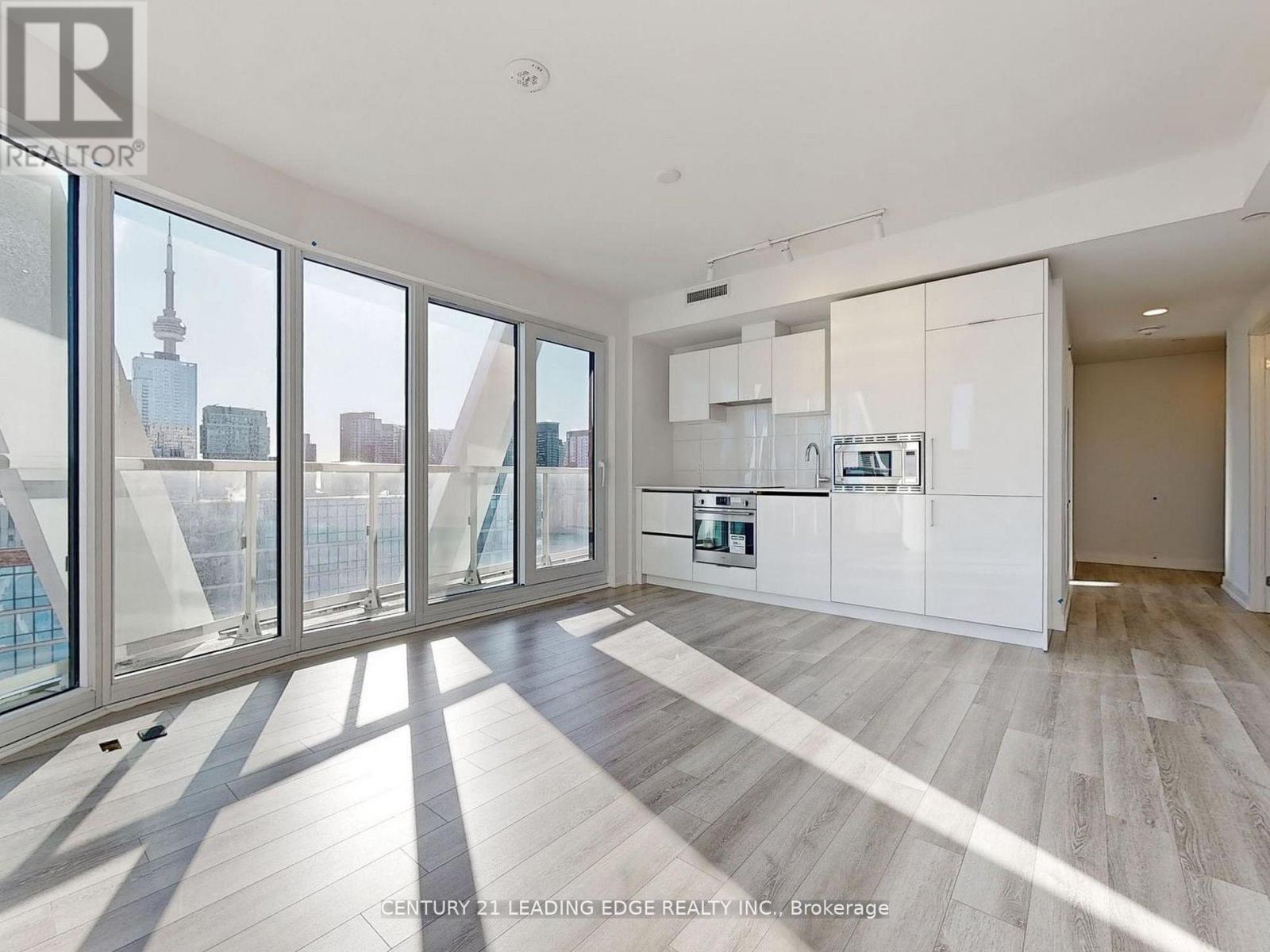 2614 - 230 Simcoe Street, Toronto (Kensington-Chinatown), Ontario  M5T 0G7 - Photo 4 - C12861750