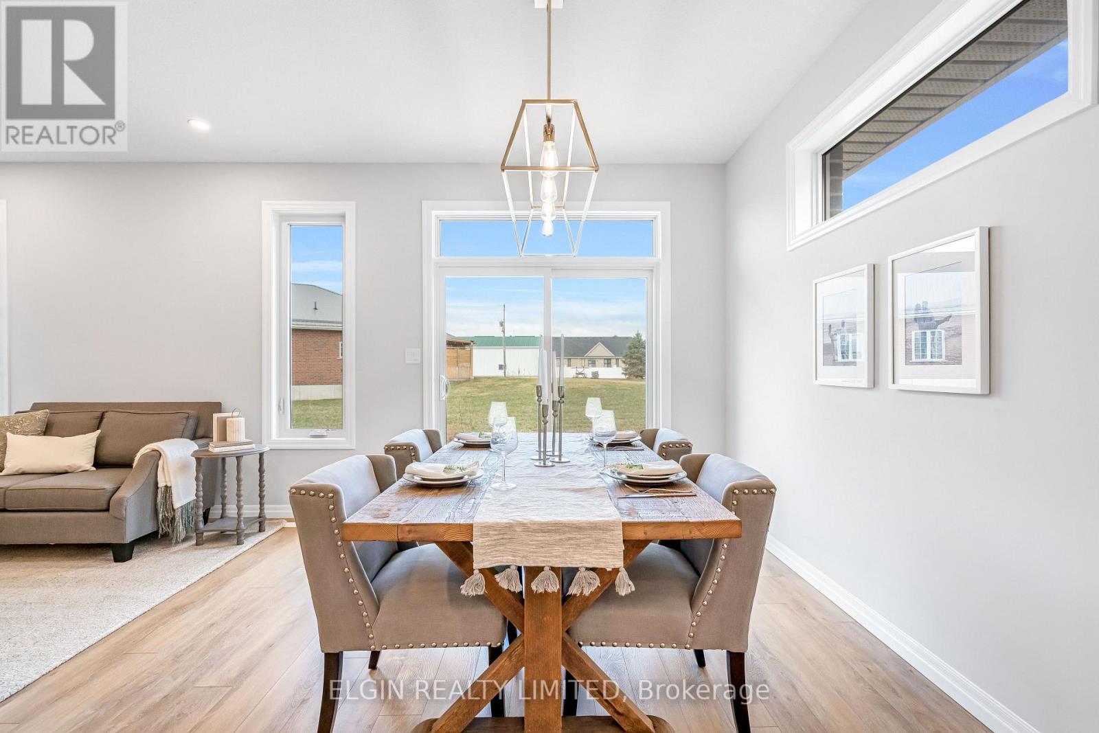 Photo 17 of 39 for 254 Renaissance Drive