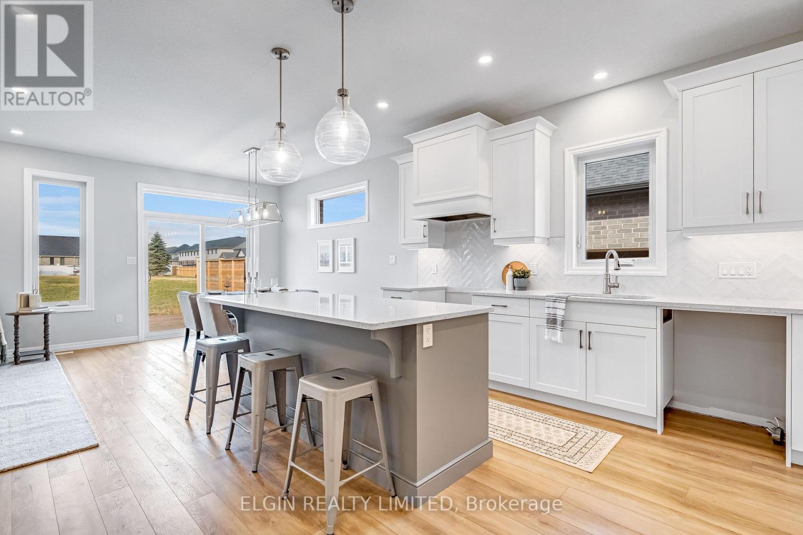 254 Renaissance Drive, St. Thomas, Ontario  N5R 0P9 - Photo 9 - X12766928