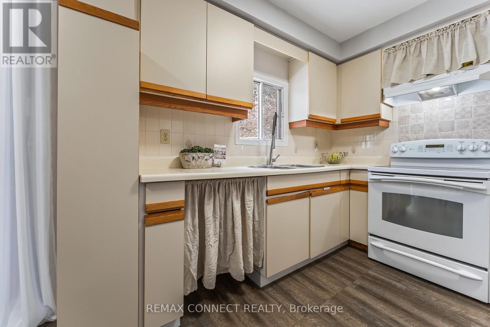 959 Redbird Crescent, Pickering, Ontario  L1V 5K8 - Photo 15 - E12814494