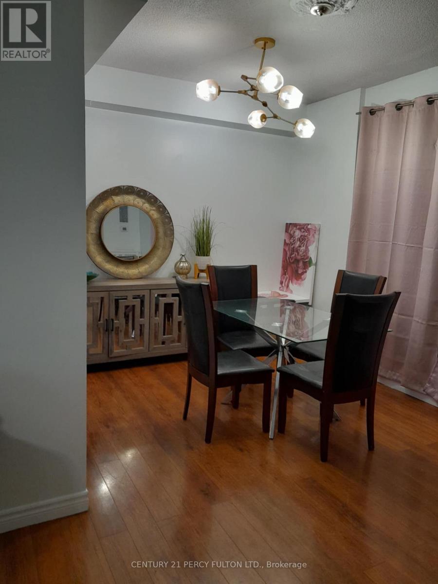 1712 - 301 Prudential Drive, Toronto, Ontario  M1P 4V3 - Photo 1 - E12696830