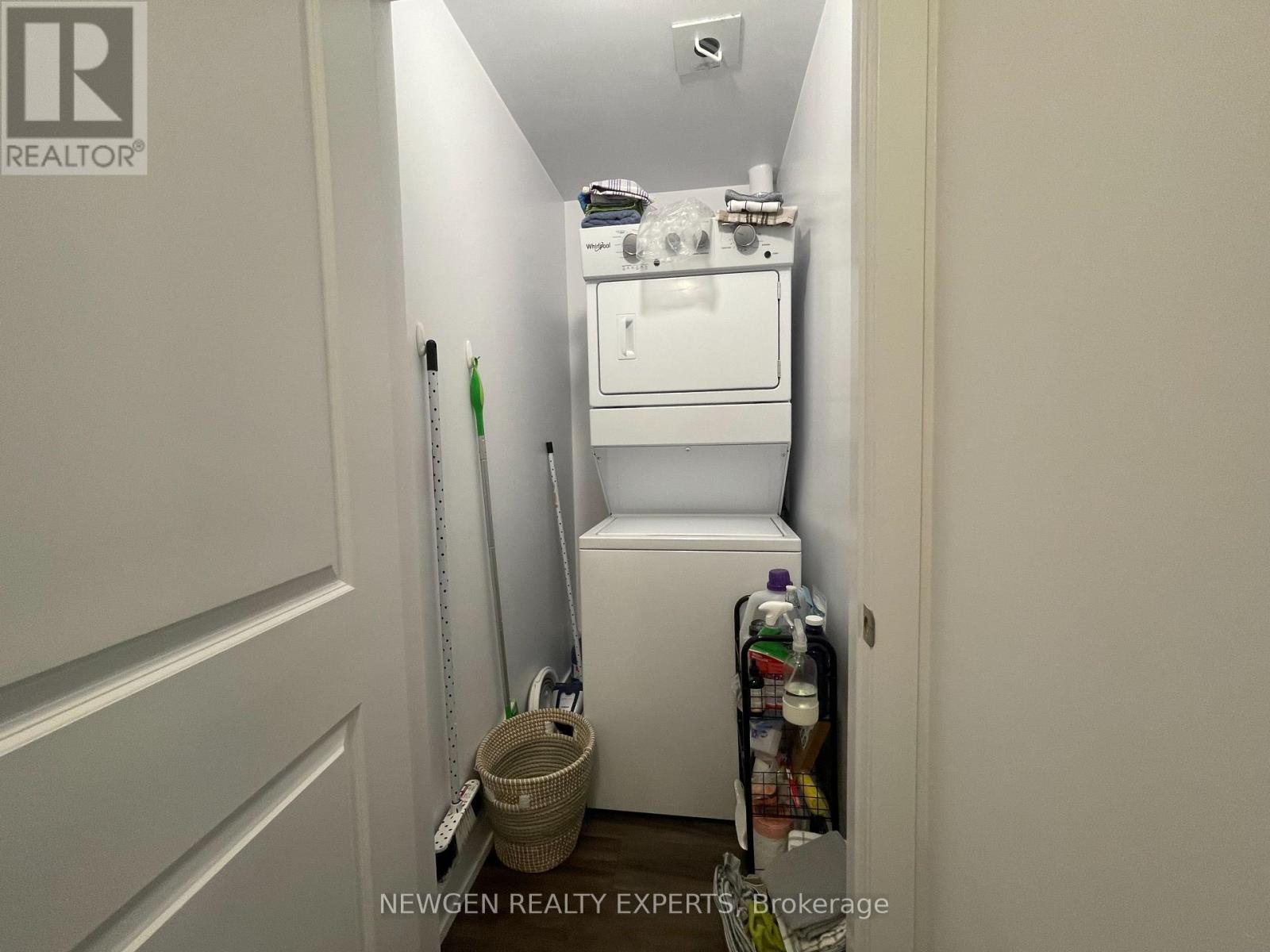 220 - 460 Dundas Street E, Hamilton (Waterdown), Ontario  L8B 2A5 - Photo 25 - X12888852