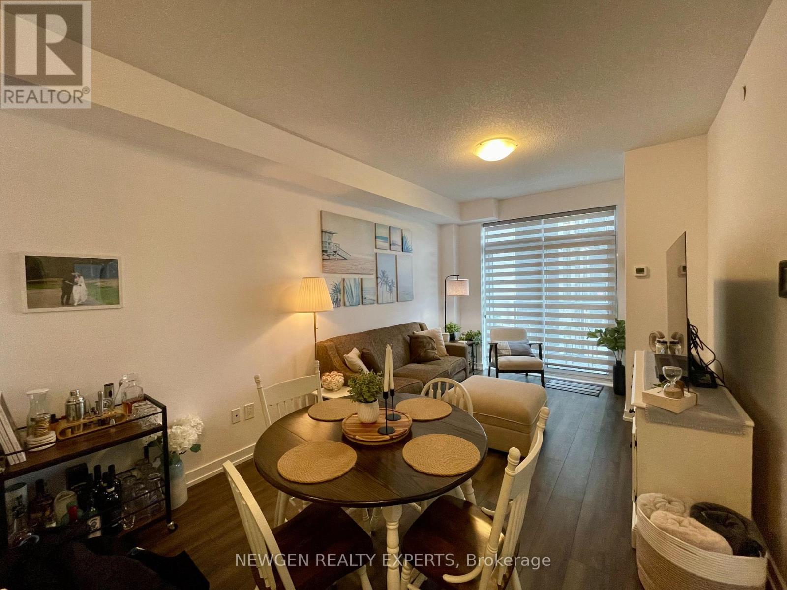 220 - 460 Dundas Street E, Hamilton (Waterdown), Ontario  L8B 2A5 - Photo 14 - X12888852