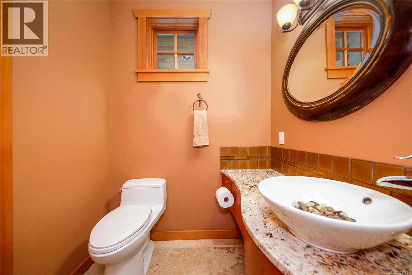 121 Howard Rd, Salt Spring, British Columbia  V8K 1N2 - Photo 16 - 1027494