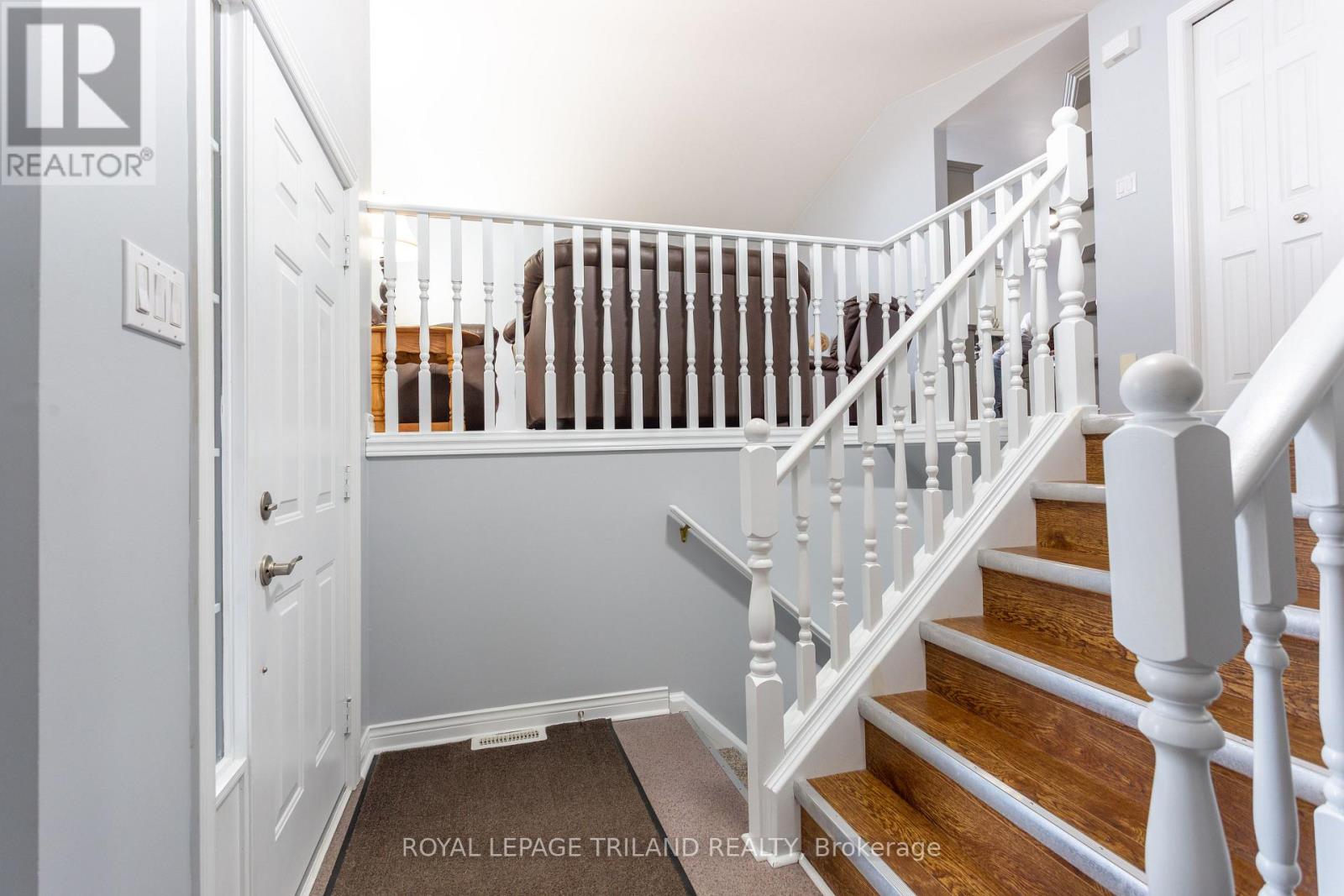 30 James Turvey Place Nw, Central Elgin, Ontario  N5P 4K7 - Photo 3 - X12888952