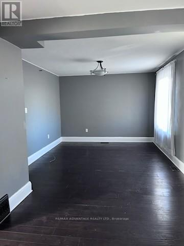 4811 Highbury Avenue S, London South, Ontario  N6N 1J4 - Photo 5 - X12889086