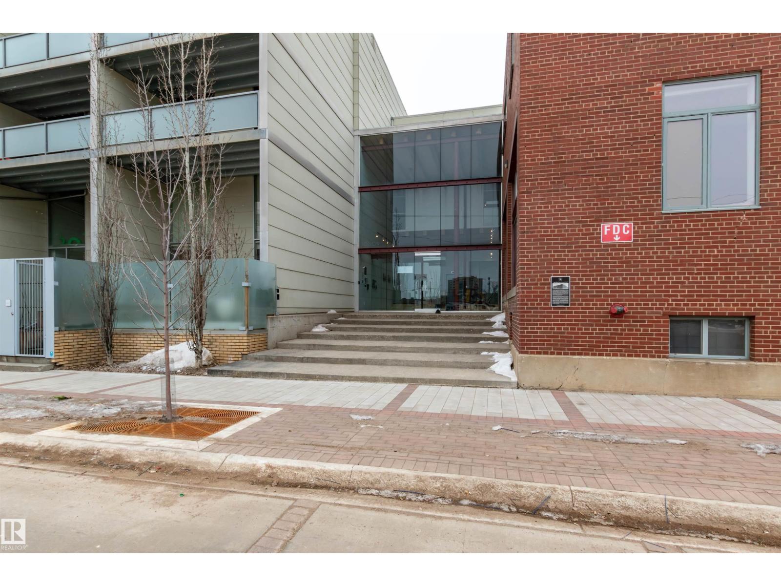 #212 10309 107 St Nw, Edmonton, Alberta  T5J 1K3 - Photo 2 - E4477325