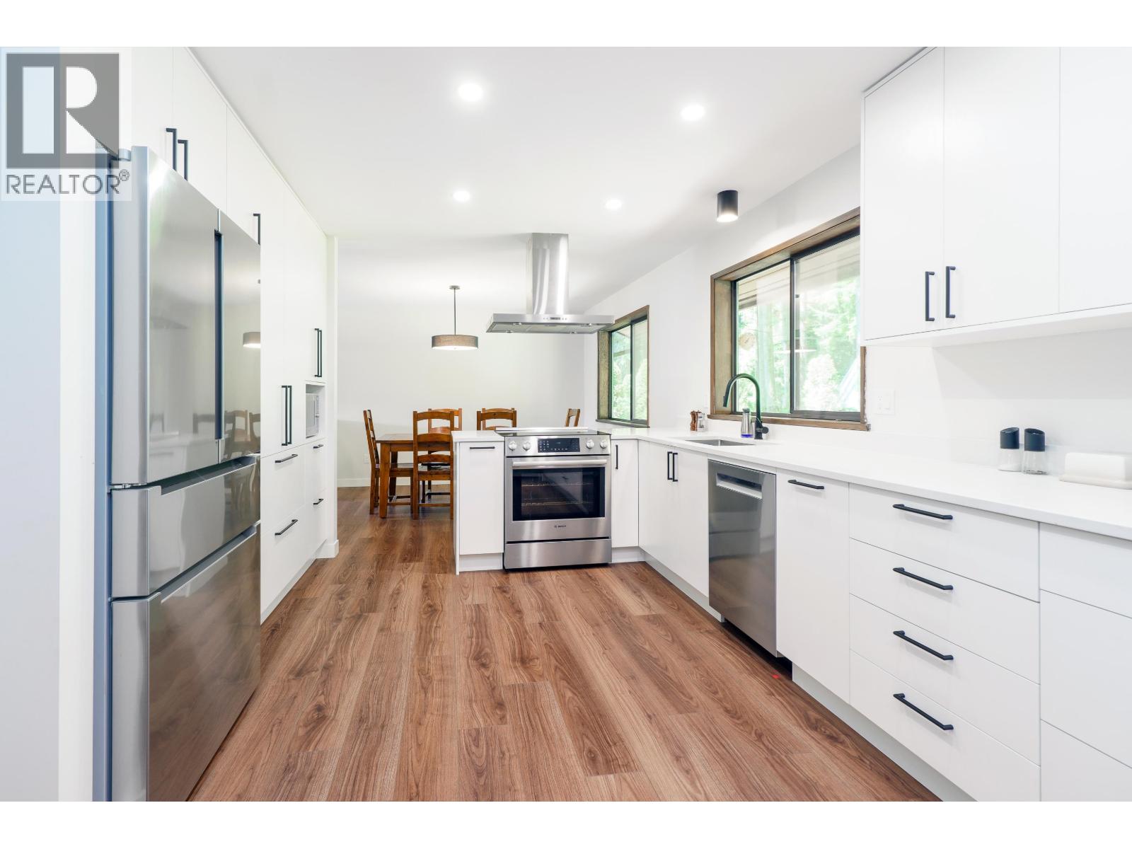 27573 SAYERS CRESCENT, Maple Ridge, British Columbia