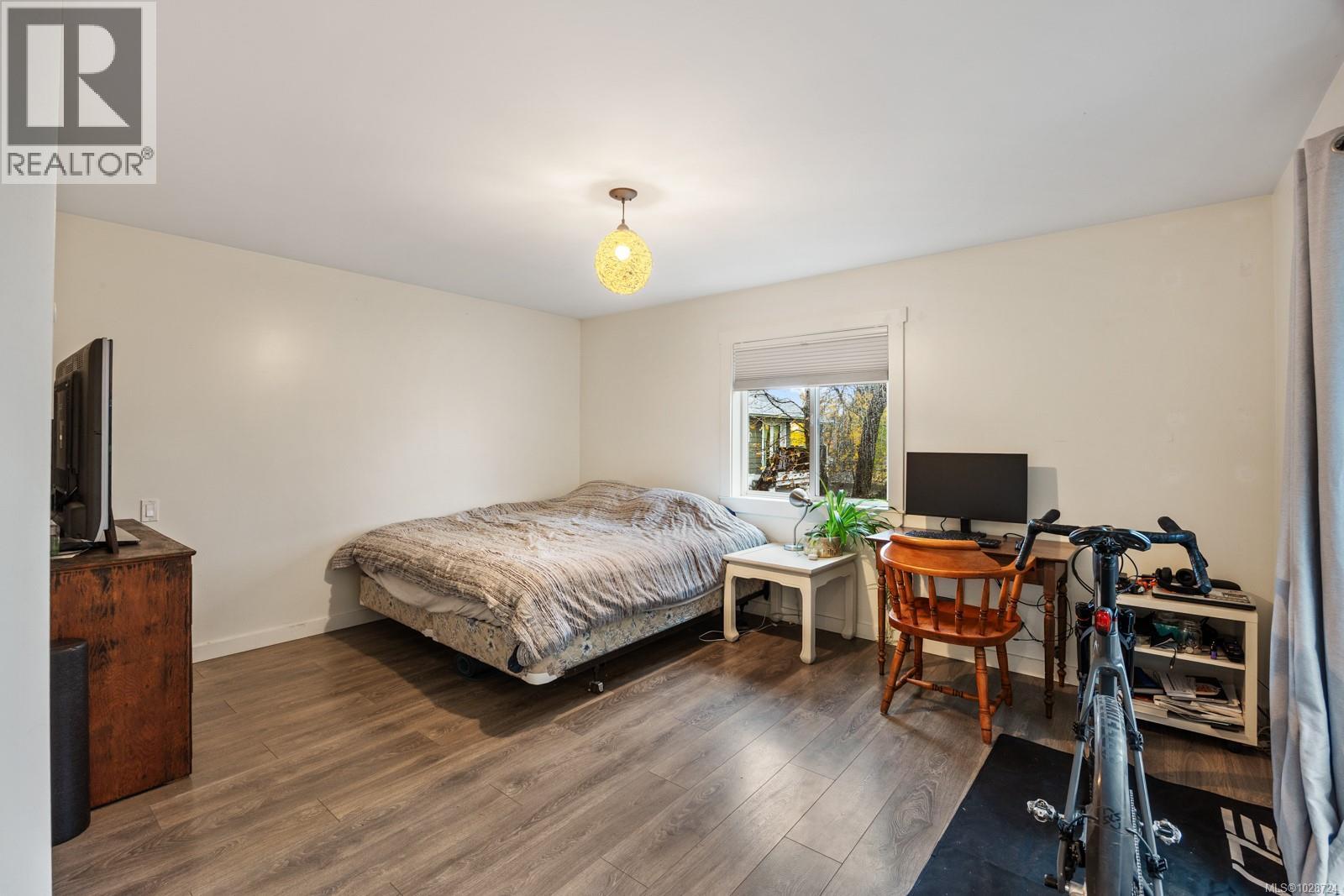 3328 Third St, Cumberland, British Columbia  V0R 1S0 - Photo 28 - 1028724