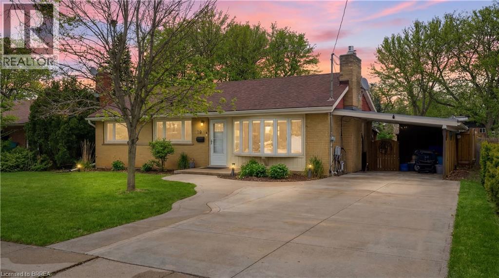 19 HIRAM Road, paris, Ontario