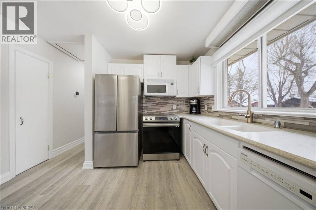 19 Hiram Road, Paris, Ontario  N3L 2P7 - Photo 12 - 40812010