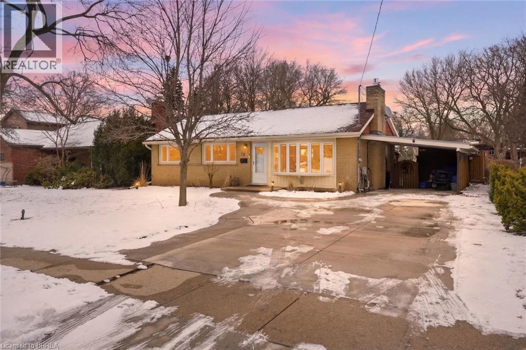 19 Hiram Road, Paris, Ontario  N3L 2P7 - Photo 2 - 40812010