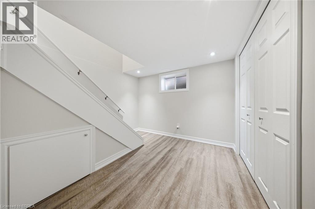 19 Hiram Road, Paris, Ontario  N3L 2P7 - Photo 22 - 40812010