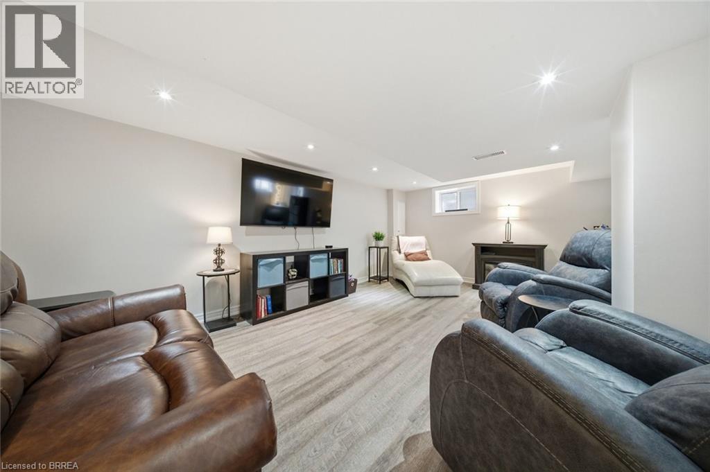 19 Hiram Road, Paris, Ontario  N3L 2P7 - Photo 26 - 40812010