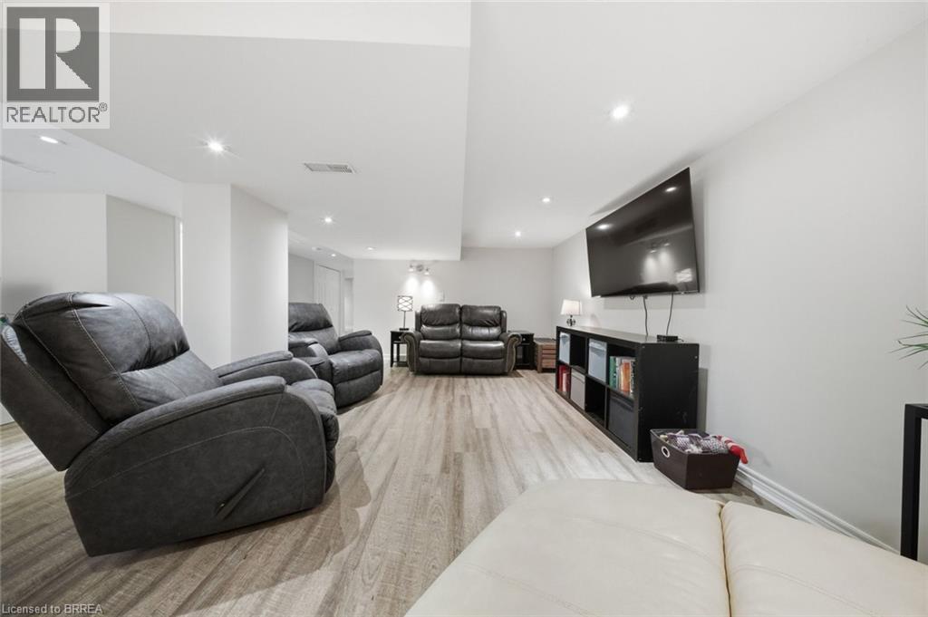 19 Hiram Road, Paris, Ontario  N3L 2P7 - Photo 27 - 40812010