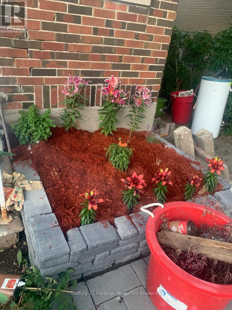 87 Bay Street, Woodstock, Ontario  N4S 3K7 - Photo 30 - X12888922