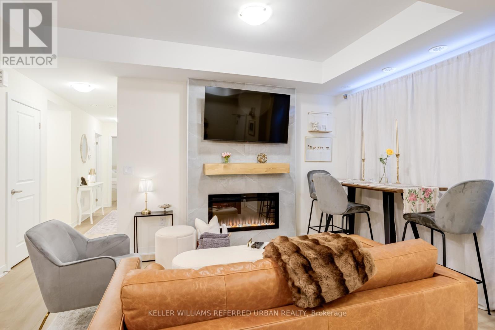 1413 - 1695 Dersan Street, Pickering, Ontario  L1X 0S9 - Photo 4 - E12888186