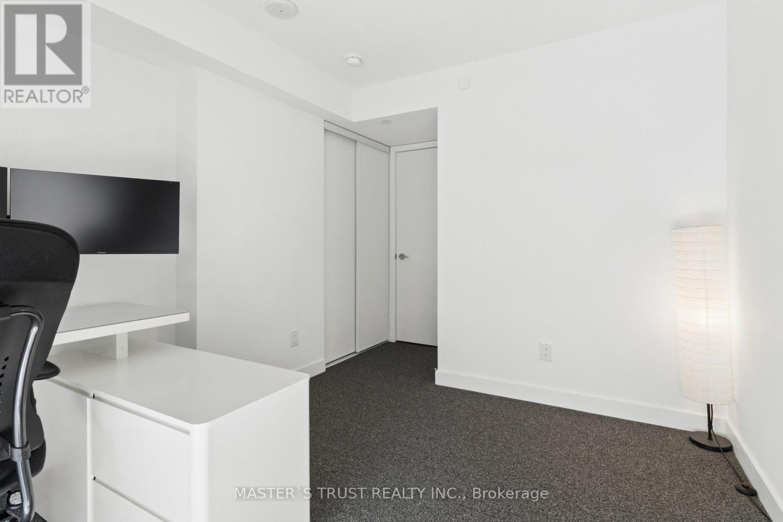 Th109 - 160 Flemington Road E, Toronto, Ontario  M6A 0A9 - Photo 18 - W12885324