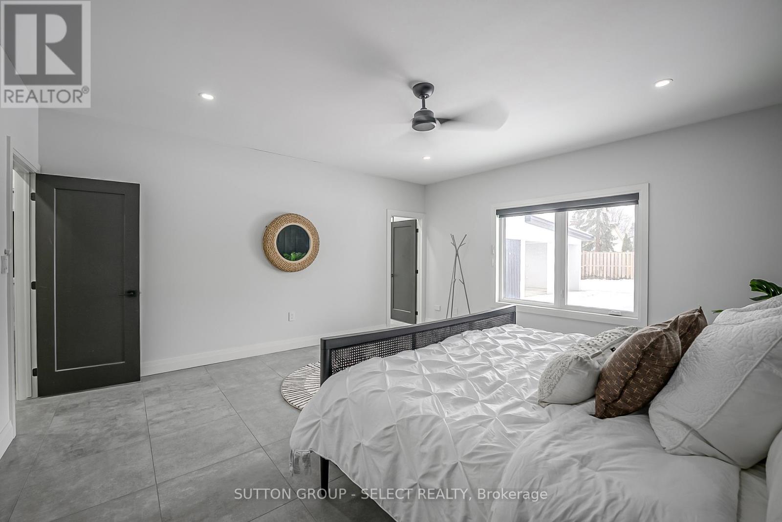 288 Windermere Court W, London North, Ontario  N6G 4J5 - Photo 16 - X12758008