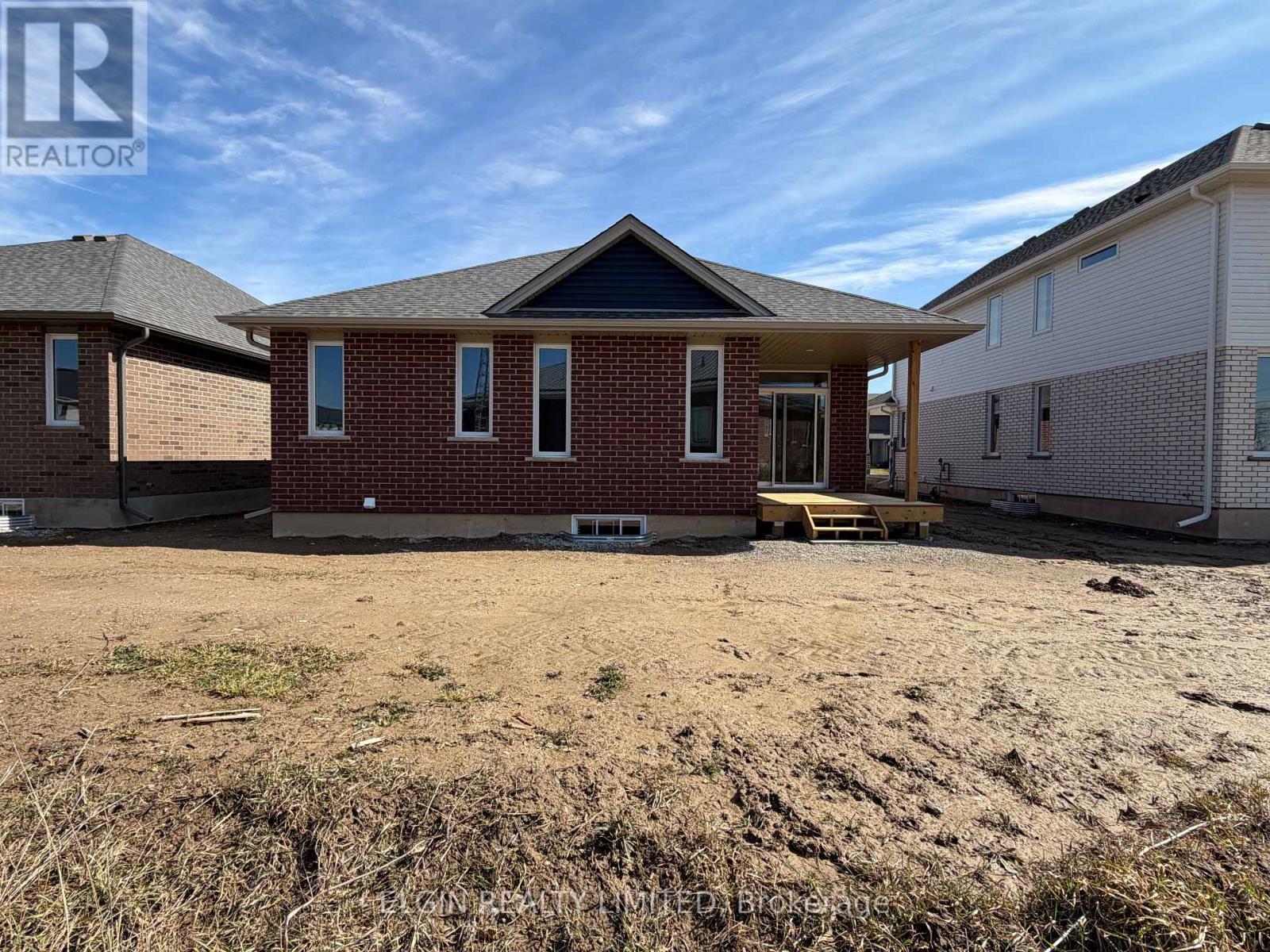 Photo 2 of 30 for 256 Renaissance Drive