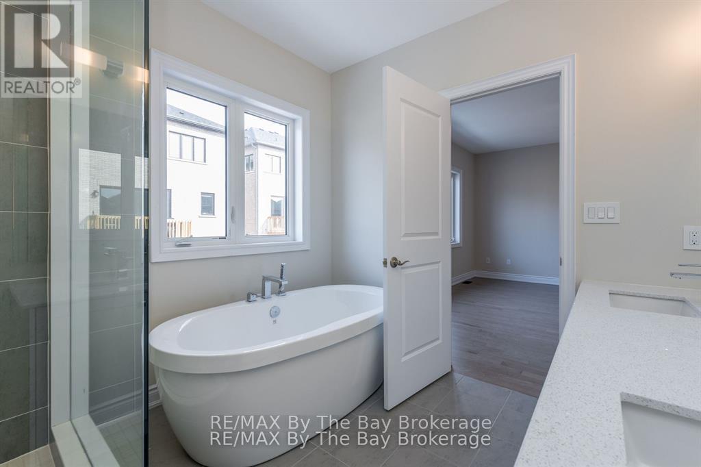 3 Periwinkle Road, Springwater, Ontario  L9X 2E2 - Photo 17 - S12888928