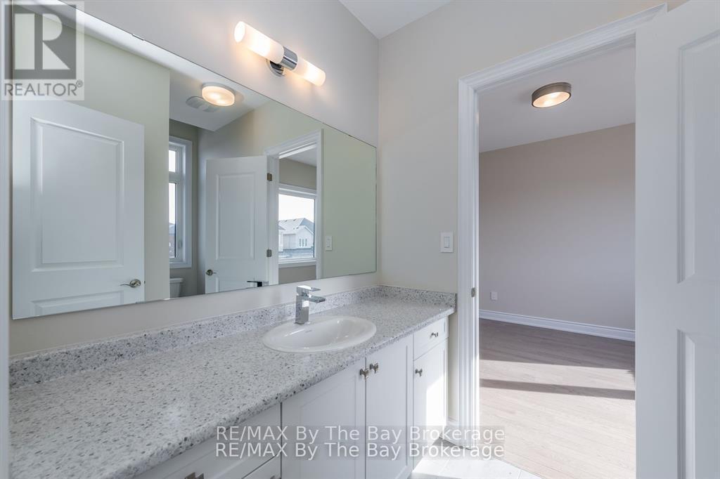 3 Periwinkle Road, Springwater, Ontario  L9X 2E2 - Photo 23 - S12888928