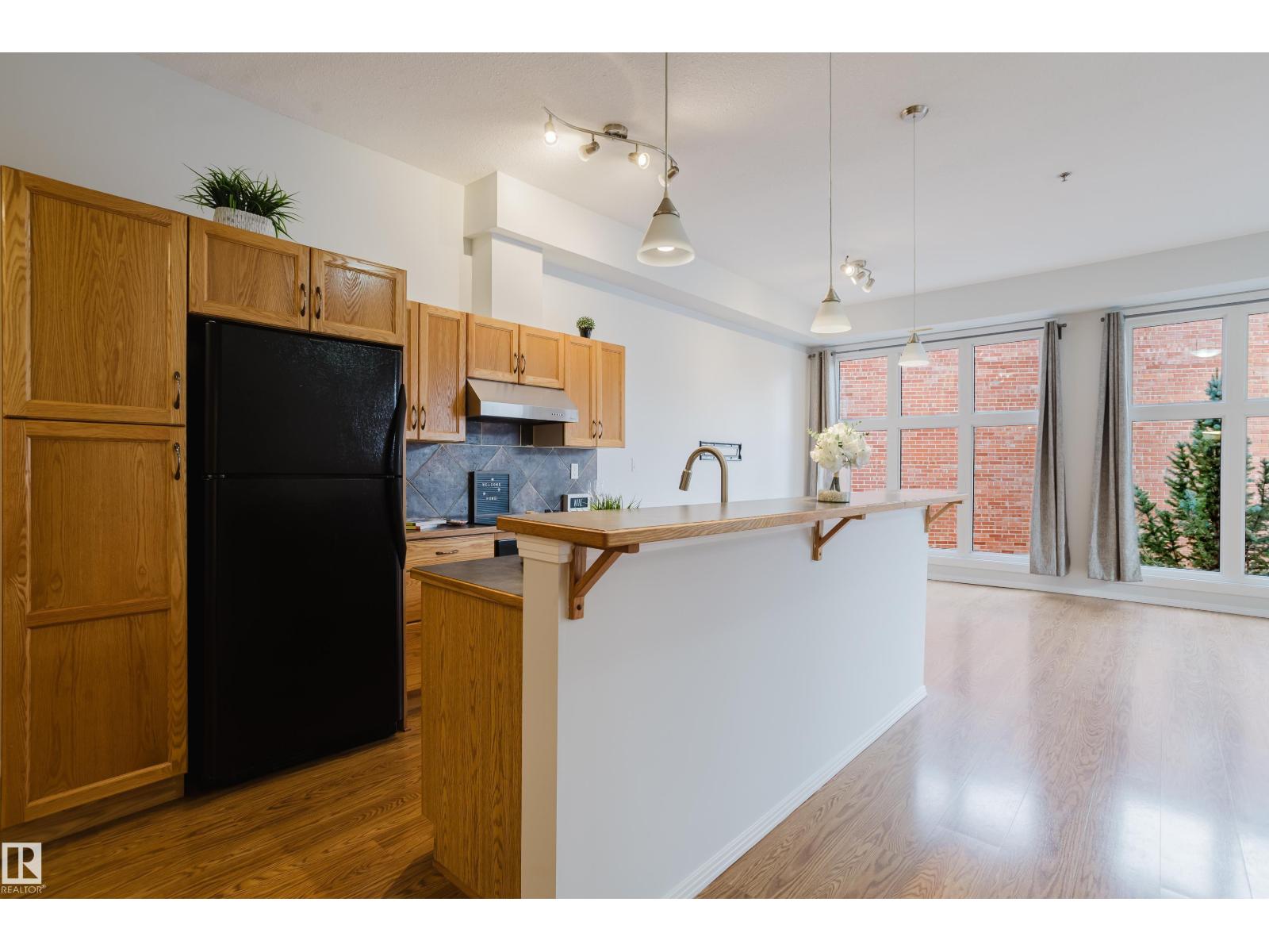 #207 10147 112 St Nw, Edmonton, Alberta  T5K 1M1 - Photo 10 - E4476974