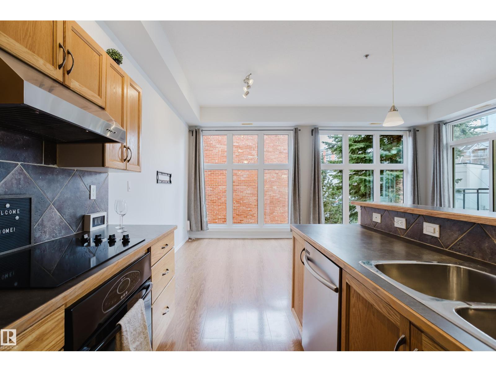 #207 10147 112 St Nw, Edmonton, Alberta  T5K 1M1 - Photo 16 - E4476974