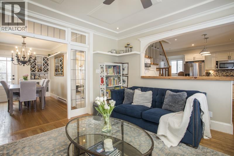 1112 Fourth Avenue, New Westminster, British Columbia  V3M 1T5 - Photo 6 - R3099918