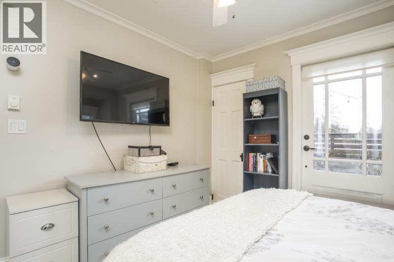 1112 Fourth Avenue, New Westminster, British Columbia  V3M 1T5 - Photo 16 - R3099918