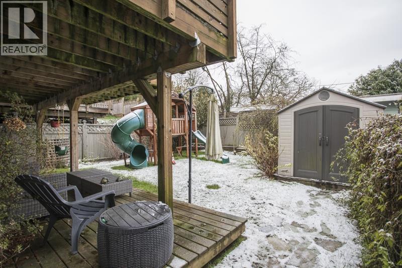 1112 Fourth Avenue, New Westminster, British Columbia  V3M 1T5 - Photo 37 - R3099918