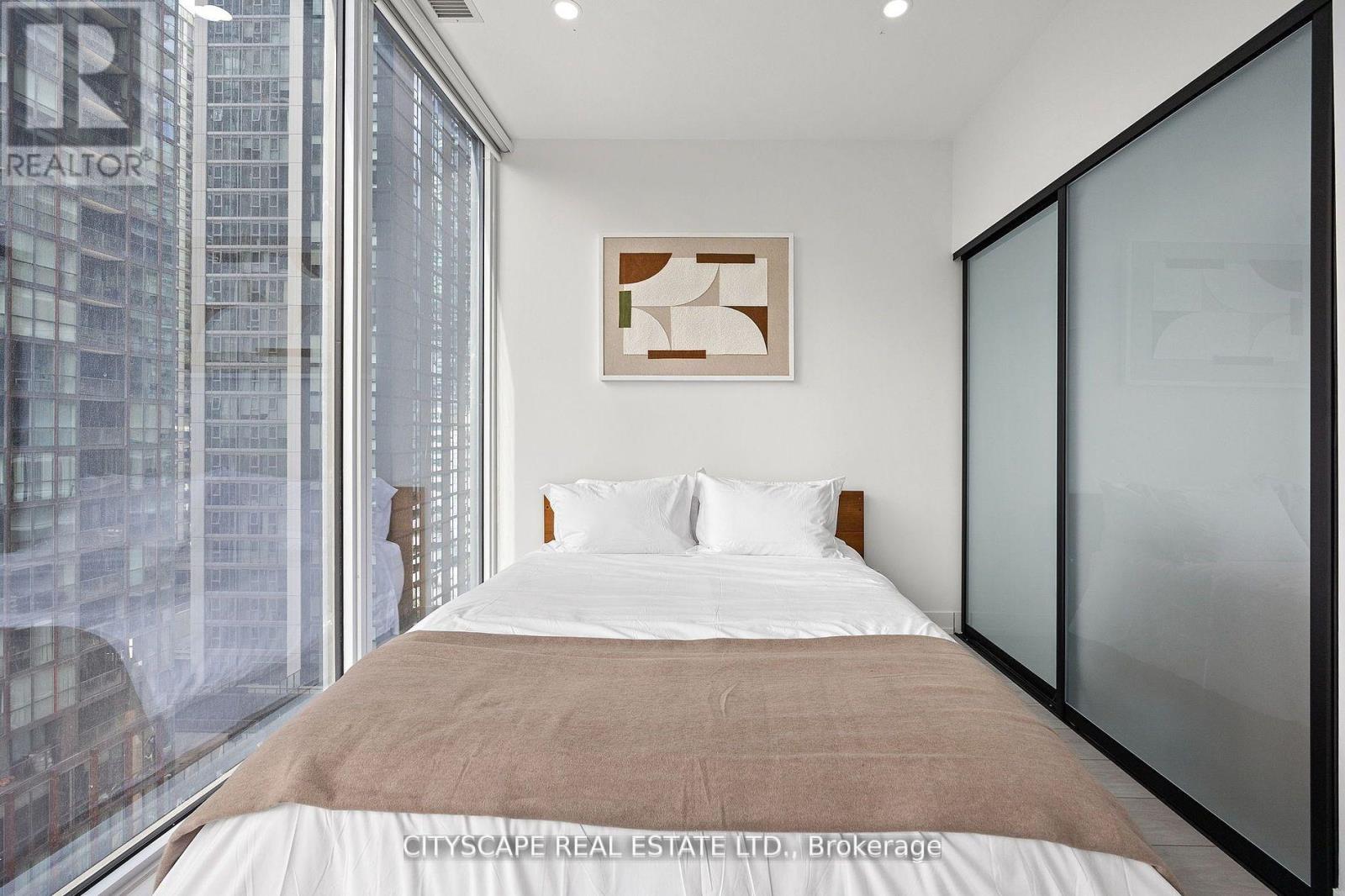 1802 - 55 Mercer Street S, Toronto (Waterfront Communities), Ontario  M5V 1H2 - Photo 3 - C12888926