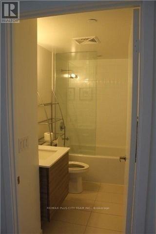 2509 - 210 Simcoe Street, Toronto, Ontario  M5T 0A9 - Photo 2 - C12888940