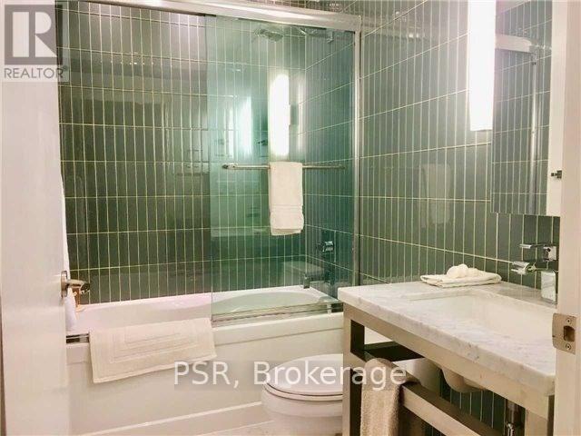 1502 - 80 John Street, Toronto, Ontario  M5V 3X4 - Photo 10 - C12888982