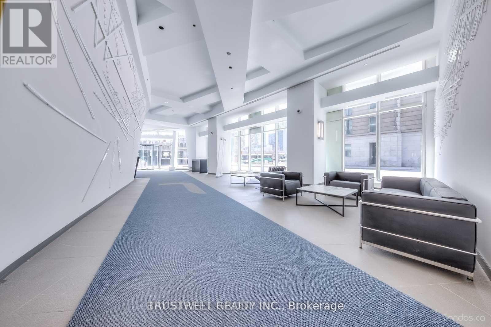 3601 - 8 The Esplanade, Toronto, Ontario  M5E 0A6 - Photo 24 - C12889008