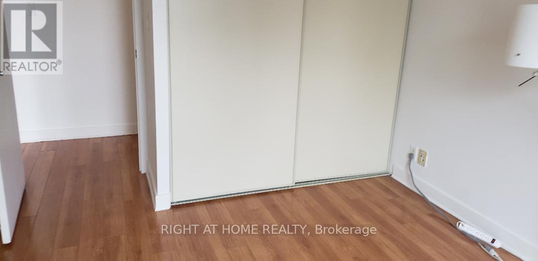 2305 - 397 Front Street W, Toronto, Ontario  M5V 3S1 - Photo 5 - C12889056