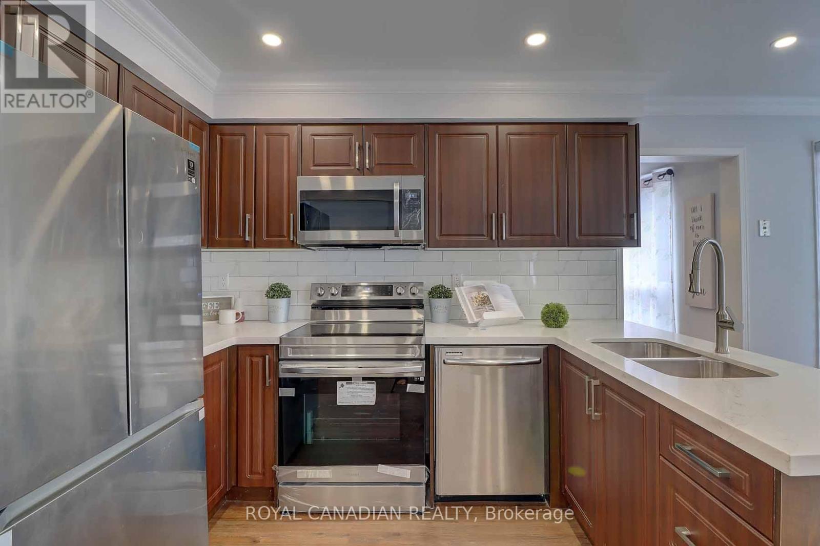 40 Doncaster Crescent, Clarington, Ontario  L1B 1E7 - Photo 12 - E12888892