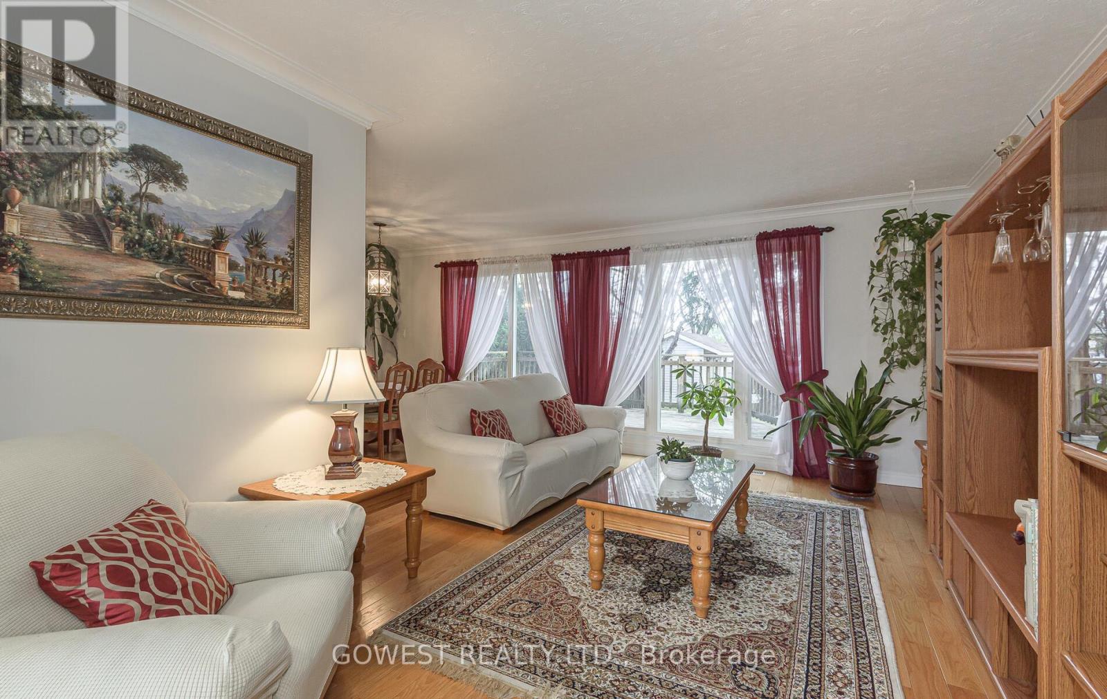 56 Panmure Crescent, Toronto, Ontario  M1K 4Y6 - Photo 10 - E12888956