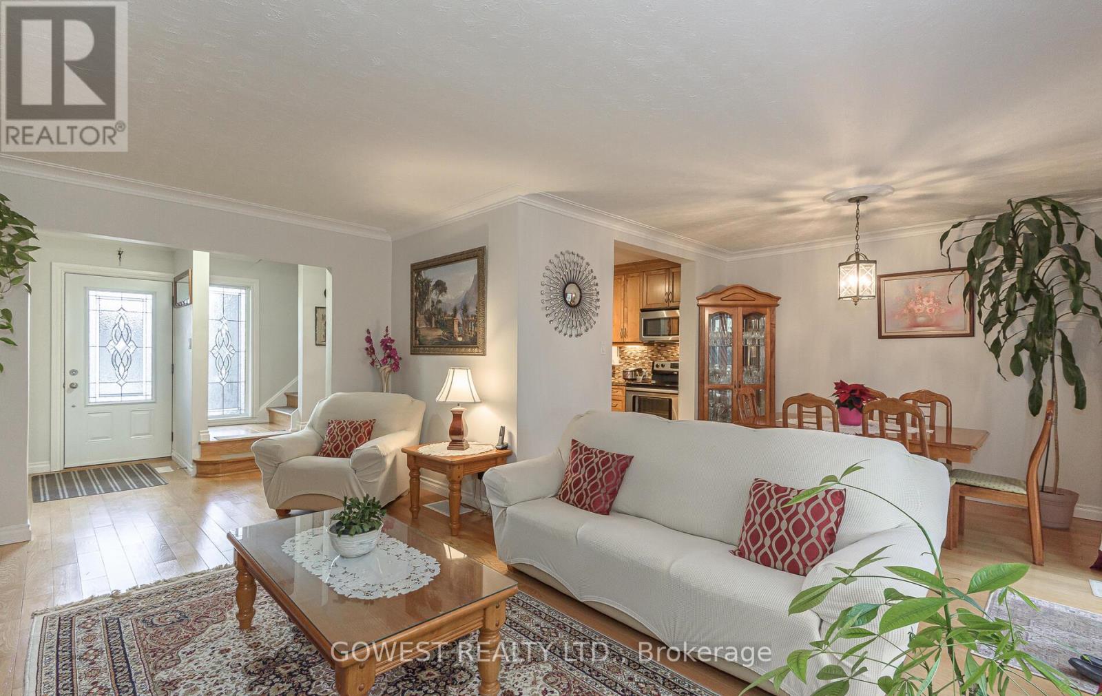 56 Panmure Crescent, Toronto, Ontario  M1K 4Y6 - Photo 12 - E12888956