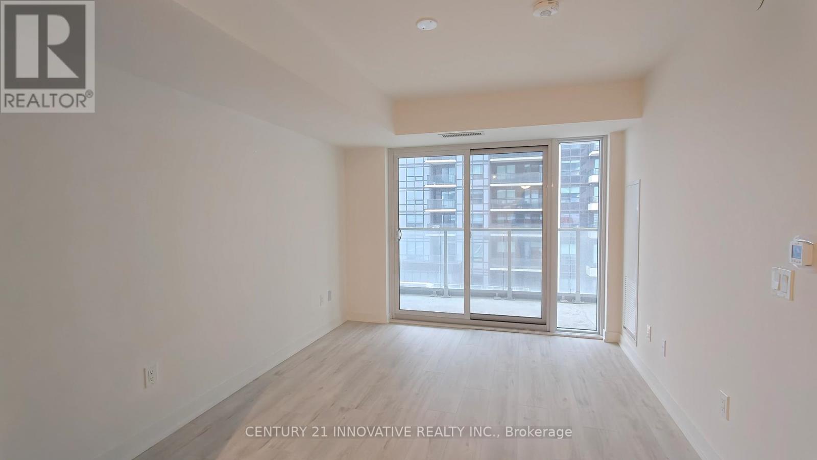 710 - 1010 Sandy Beach Road, Pickering, Ontario  L1W 3V9 - Photo 7 - E12889002