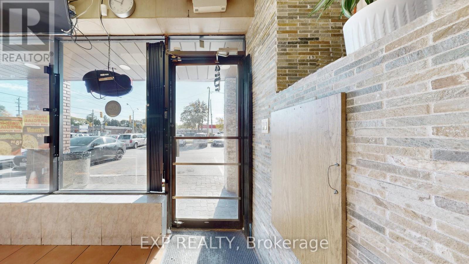 08 - 80 Ellesmere Road N, Toronto, Ontario  M1R 4C2 - Photo 6 - E12889020