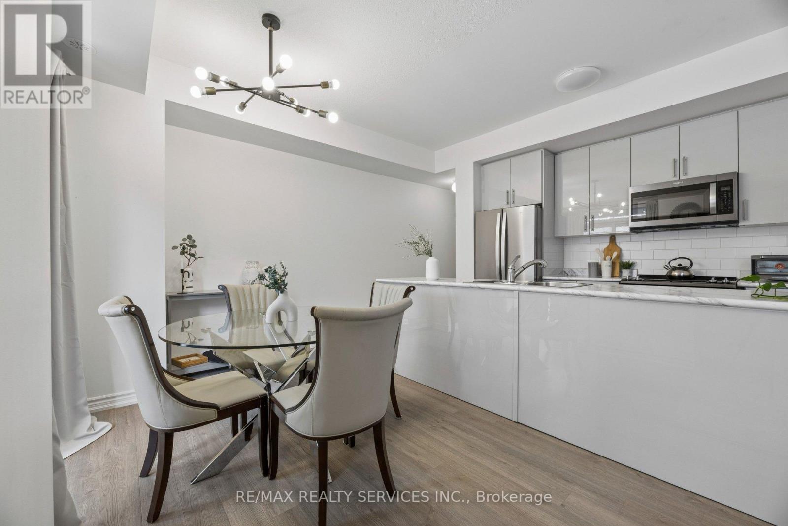 2564 Ladyfern Crossing, Pickering, Ontario  L1X 0E6 - Photo 8 - E12889034