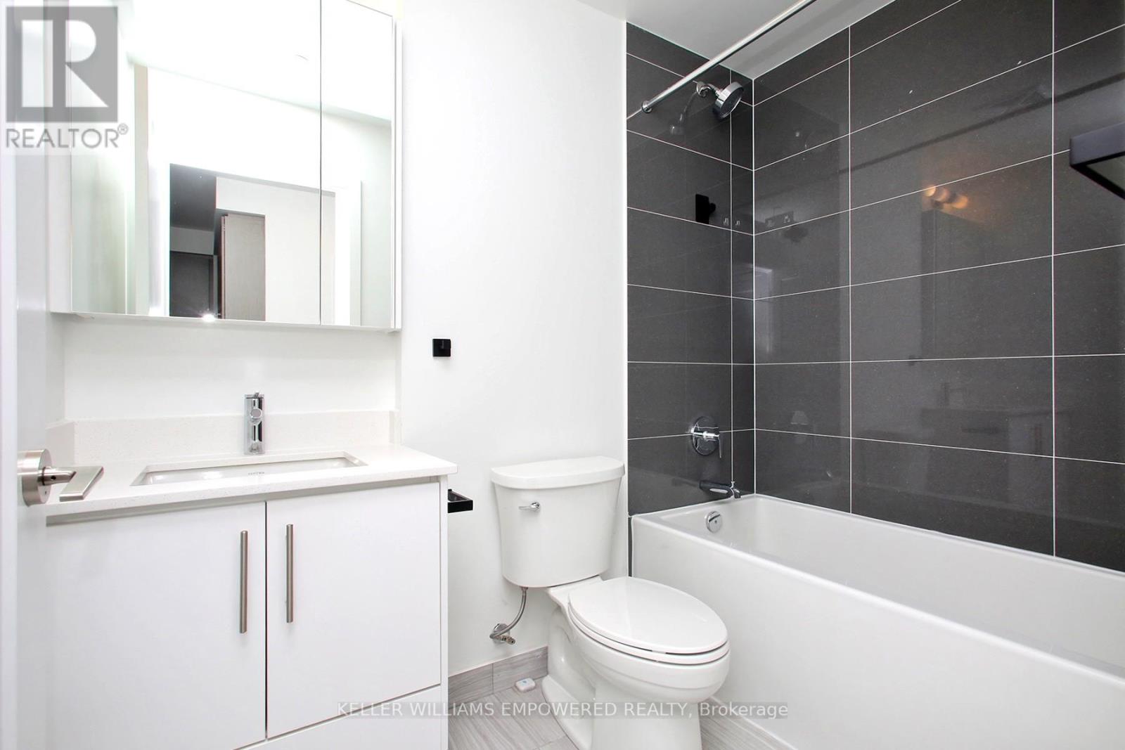 2506 - 105 Oneida Crescent, Richmond Hill, Ontario  L4B 0H6 - Photo 17 - N12888896