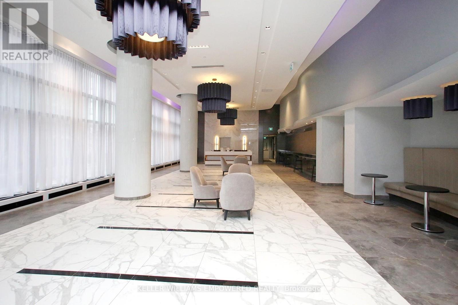 2506 - 105 Oneida Crescent, Richmond Hill, Ontario  L4B 0H6 - Photo 3 - N12888896